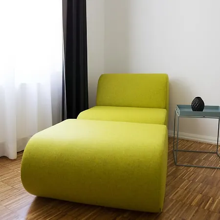 Ξενοδοχείο με διαμερίσματα B-boardinghouse 4*