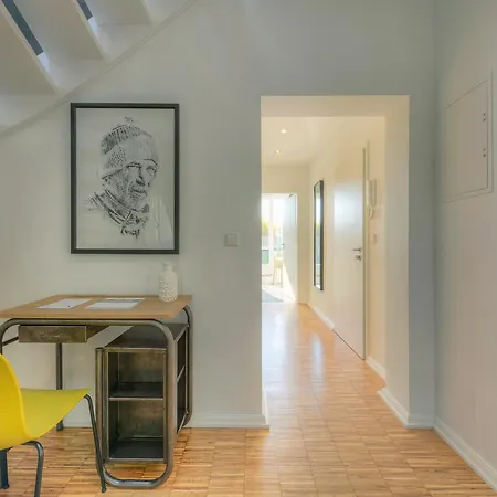 B-boardinghouse 4* Ντίσελντορφ
