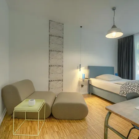 B-boardinghouse 4* Ντίσελντορφ